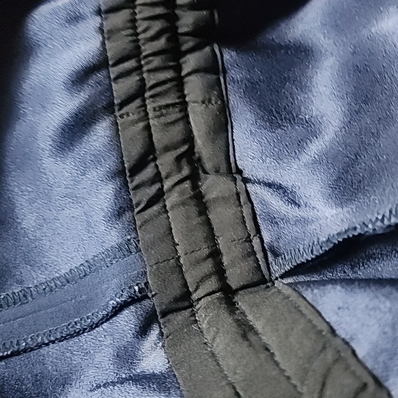 Aritzia Babaton Navy Donnie Jumpsuit, Pre-loved in Good Condition,  Sz. XXS - Picture 13 of 13